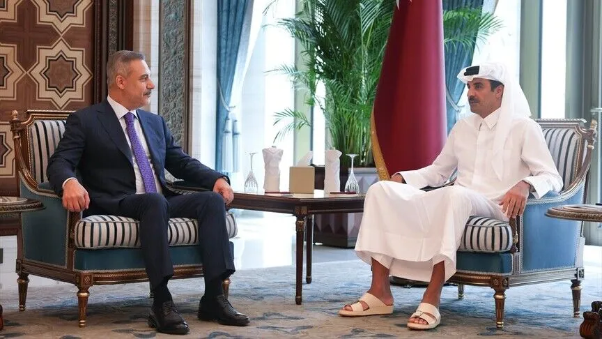 Turkish Foreign Minister Hakan Fidan is received by Qatar's Emir, Sheikh Tamim bin Hamad Al Thani, in Doha.